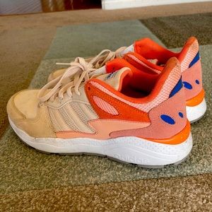 Adidas Cloudfoam sneakers